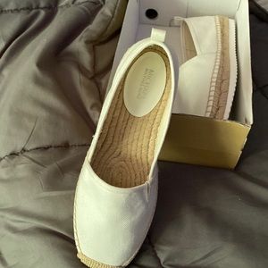 Brand New Michael Kors flats
